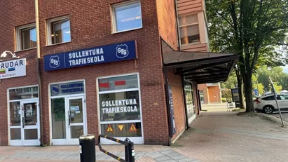 Aniaraplatsen 2-4 Aniaraplatsen 2-4